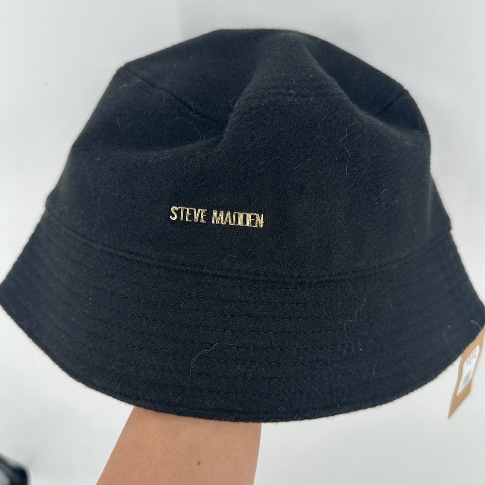 Steve Madden Black Bucket Hat Gold Logo SMA-1288 One Size‎ New With Tags